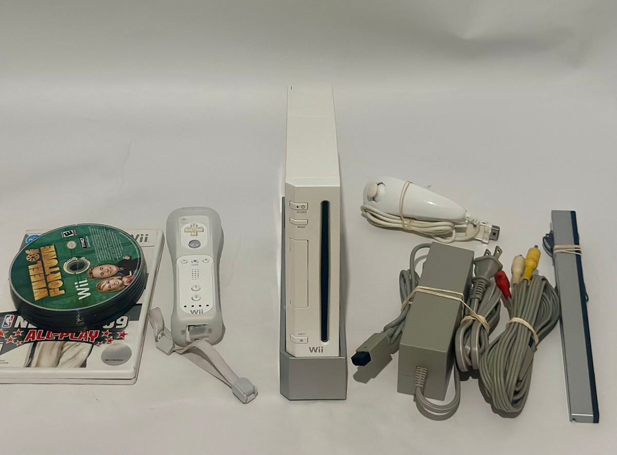 Nintendo Wii Console Bundle