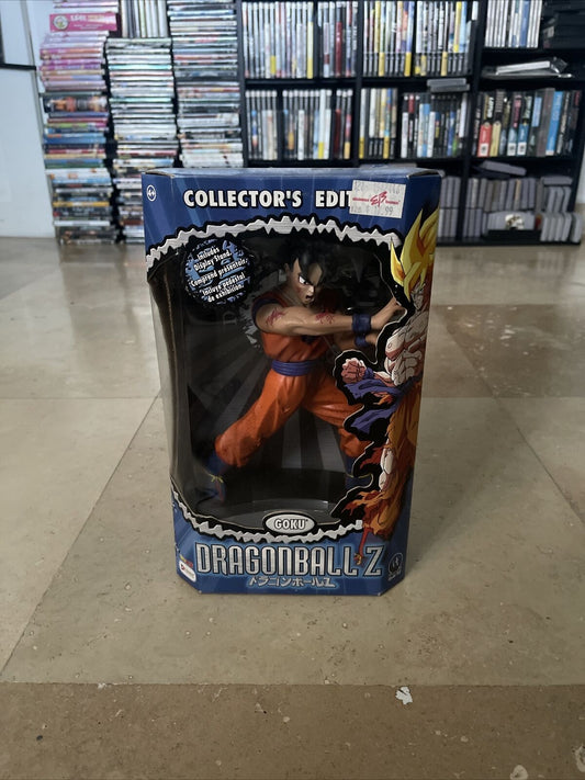 2001 Irwin Dragon Ball Z DBZ Battle Damaged Goku Collectors Edition 9in Figure